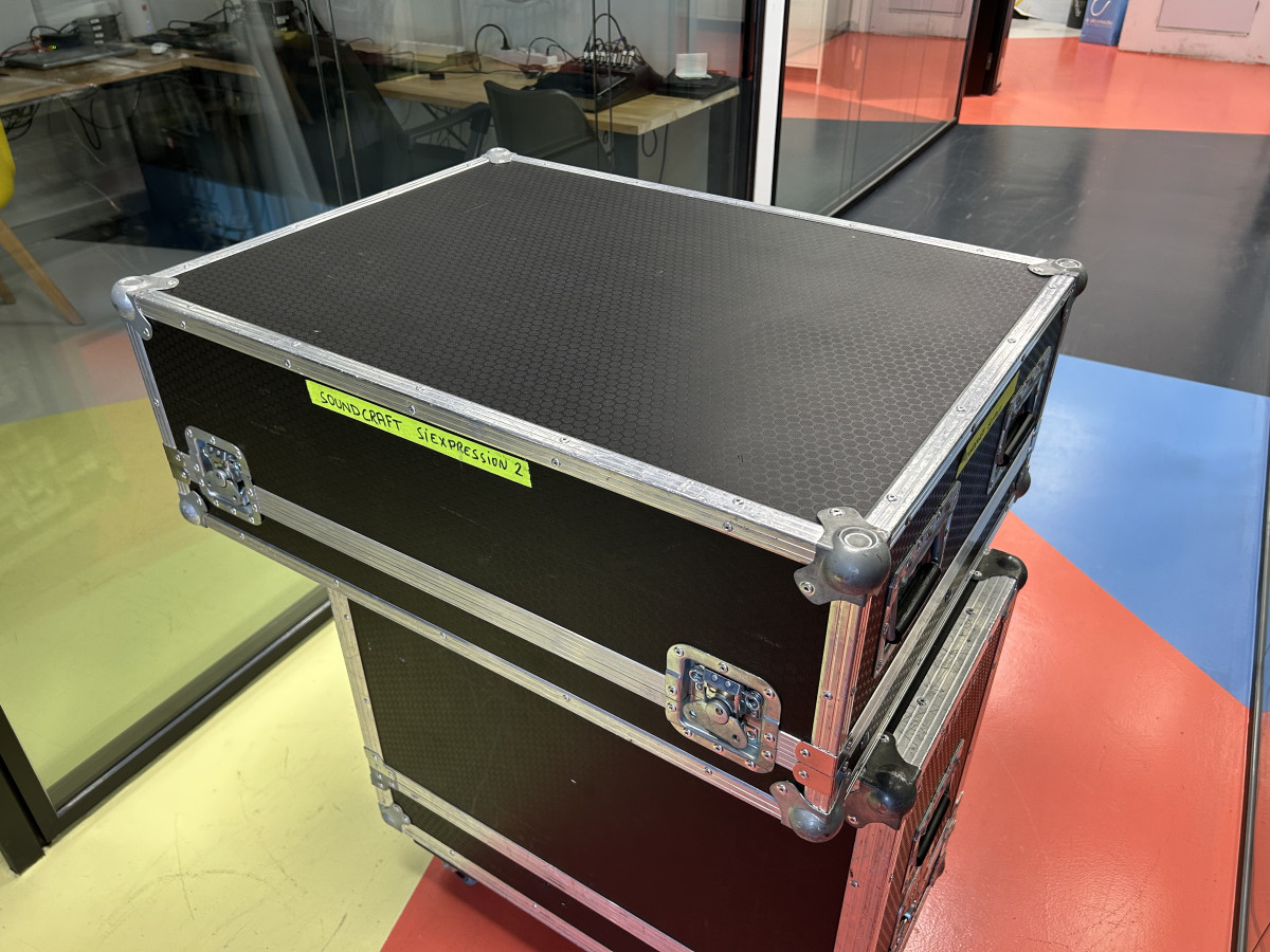 Mesa de Mezclas Digital Soundcraft Si Expression 2 - Imagen 5