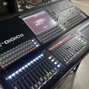 Mesa de mezclas DiGiCo SD10 (HMA y waves)