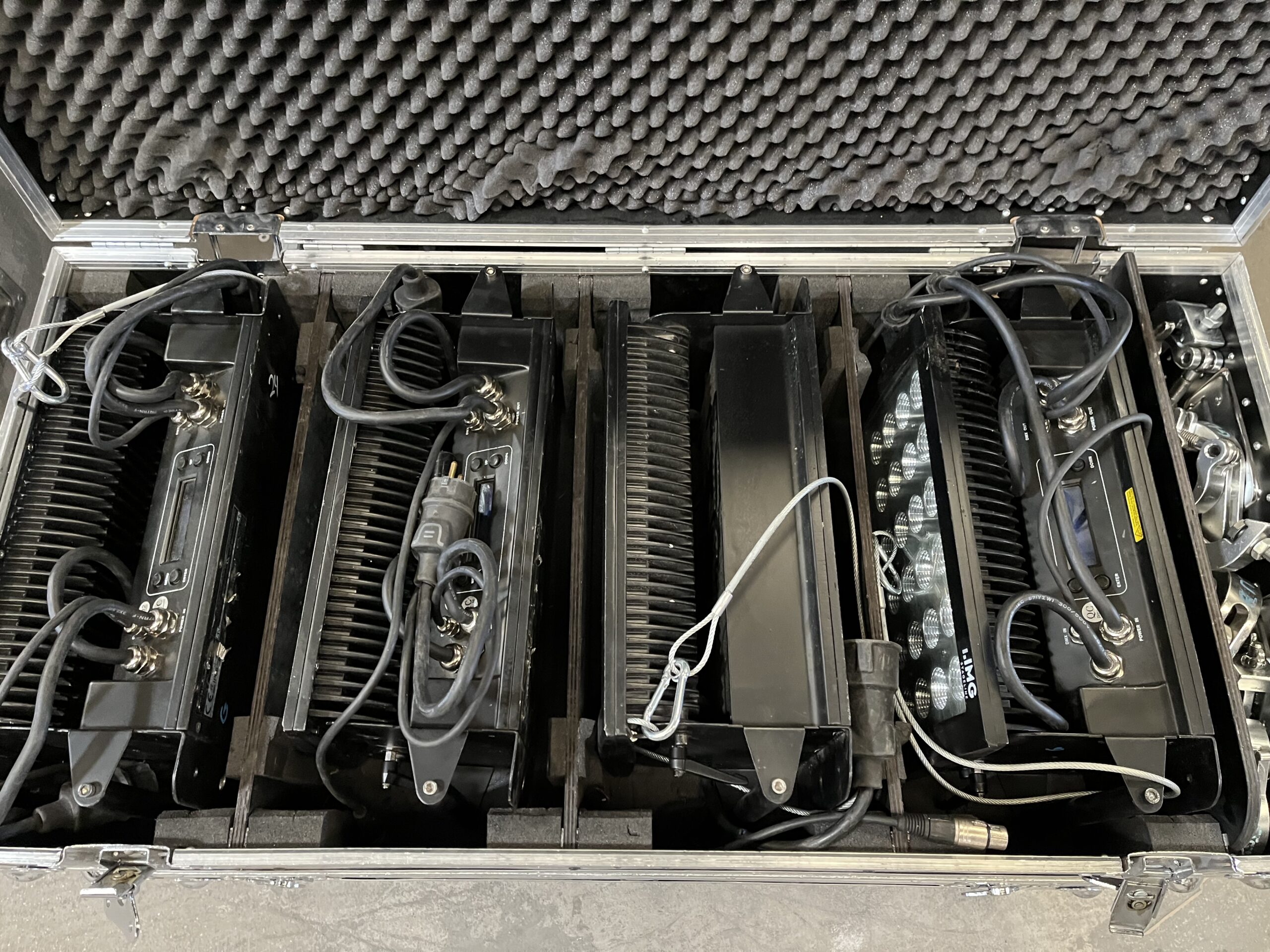 Foco led Img Stage Line ODW-2410RGBW - Imagen 2