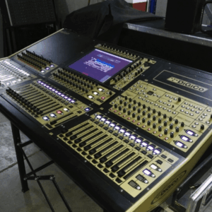 Mesa de mezclas DiGiCo SD8